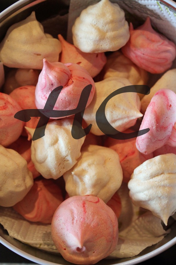 Super Yummy Mini Meringues 